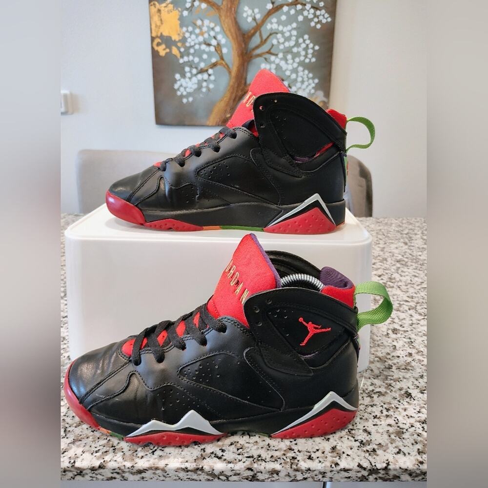 Air jordan retro 7 marvin the martian Sneakers/ hightops Size 6Y Excellent shape